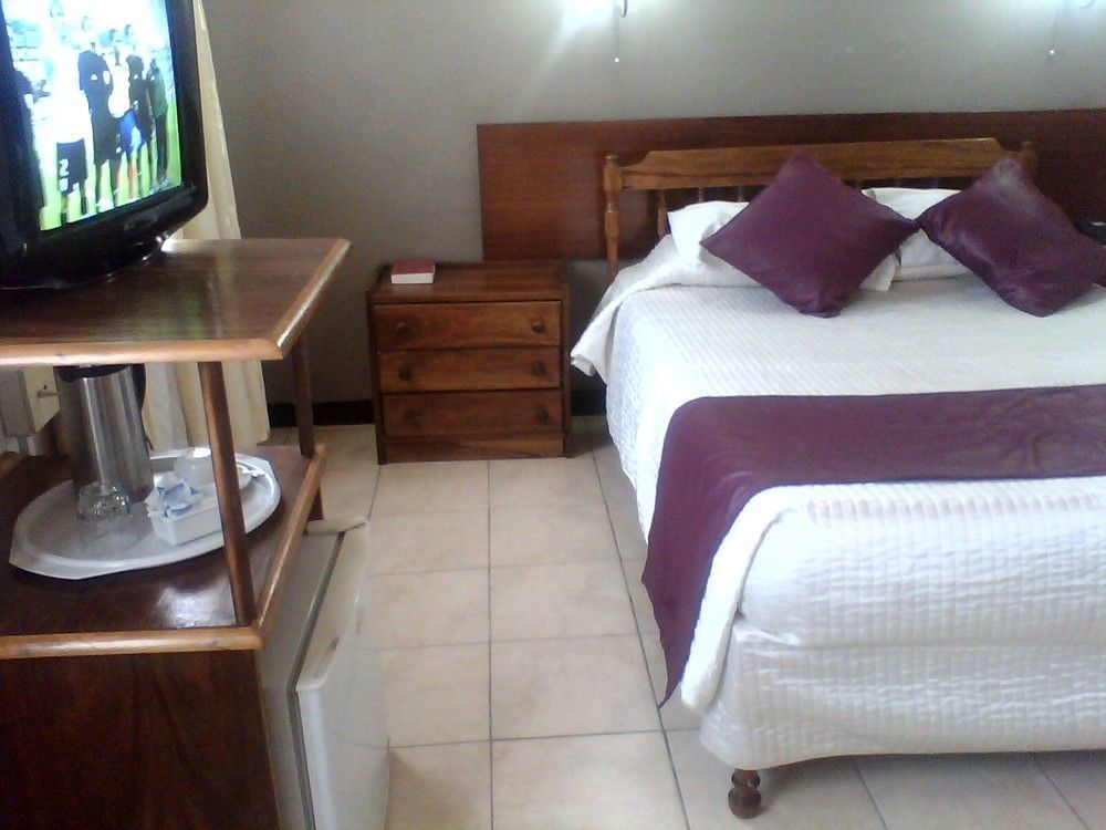 The Lusaka Hotel Екстер'єр фото